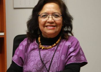 Qué se necesita para ser Gobernadora