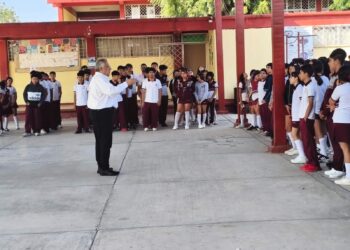 Impulsan Municipio e instituciones de seguridad educación libre de violencia.