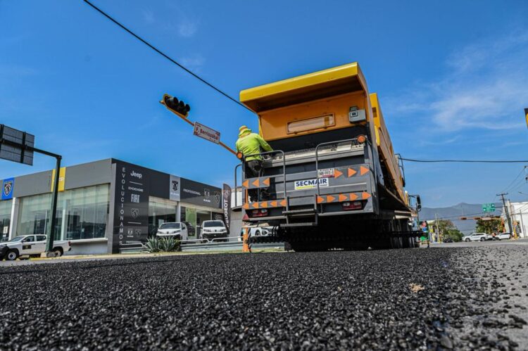 Sin tregua la rehabilitación de calles en Victoria