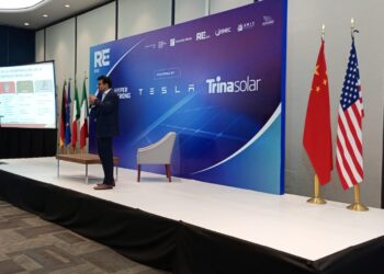 Participa SEDENER en Re+México con ponencia sobre transición energética y confiabilidad del sistema