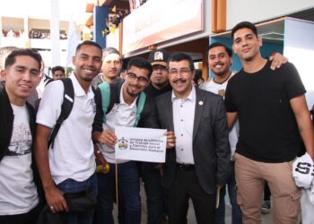 Reafirma rector de la UAT compromiso con la comunidad estudiantil