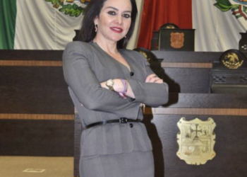 Sigue brava Carmen Lilia: Embarga dos colonias completas por no pagar predial