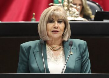 Proponen eliminar el IVA en medicamentos para personas mayores de 60 años