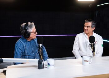 En «Diálogos con Américo», gobernador destaca avances tecnológicos en salud e infraestructura hospitalaria