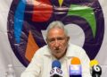 Arellano… A cuidar gallinas