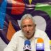 Arellano… A cuidar gallinas