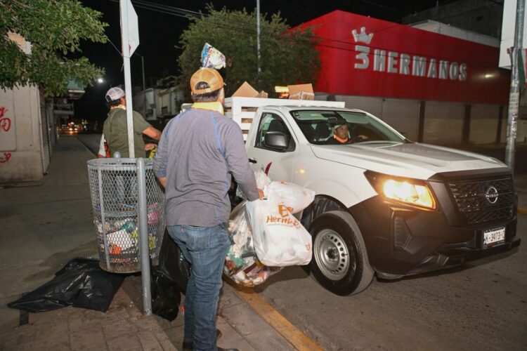 Muestra zona centro de Victoria limpieza en sus calles.