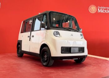 “Presentan Olinia, primer vehículo eléctrico mexicano