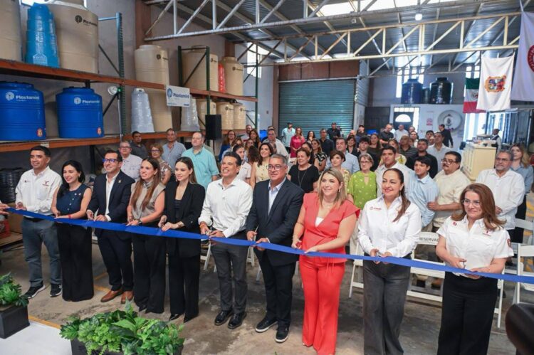 En Victoria se apoya y facilita la inversión local: Lalo Gattás.